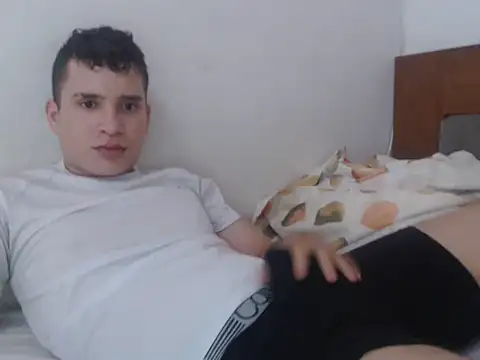 Snapshot of Alexhot2026 chatting on 6, 10, 2025 Alexhot2026 online show from 6, 10, 2025