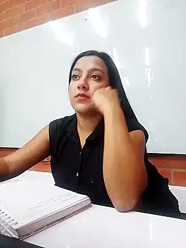 Snapshot of Sexy_Nayra_outdoors chatting on 16, 10, 2025 Sexy Nayra outdoors online show from 16, 10, 2025