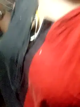 Snapshot of harinisree chatting on 6, 11, 2025 harinisree online show from 6, 11, 2025