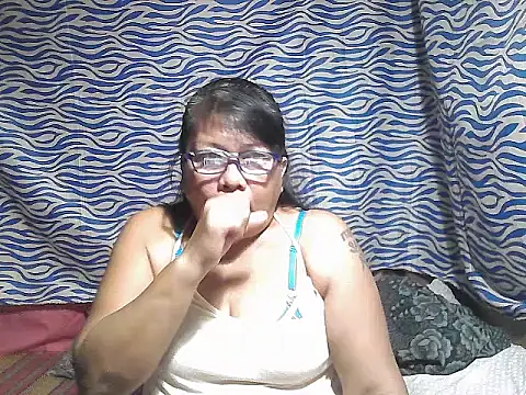 Snapshot of joy_cute chatting on 15, 10, 2025 joy cute online show from 15, 10, 2025