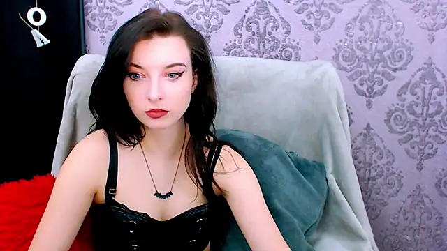 DominantLuna online show from 12, 2, 2026