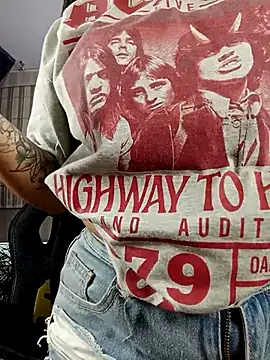 Snapshot of Alana-sweet chatting on 16, 10, 2025 Alana-sweet online show from 16, 10, 2025