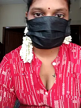 Snapshot of Kanneeswari chatting on 19, 11, 2025 Kanneeswari online show from 19, 11, 2025