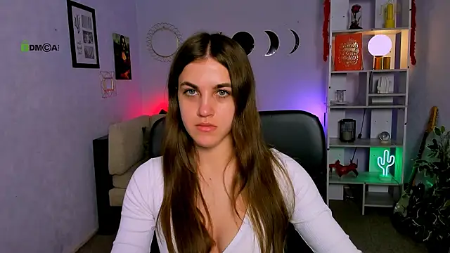 lina fox12 online show from 24, 4, 2026