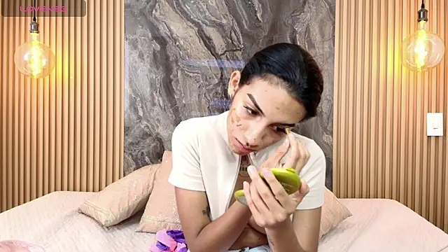 Samara Smith04 online show from 15, 10, 2025