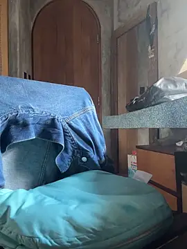 HenryLee1983-cums online show from 9, 5, 2026