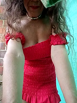 Dirty-Divorced-mother7 online show from 3, 11, 2025