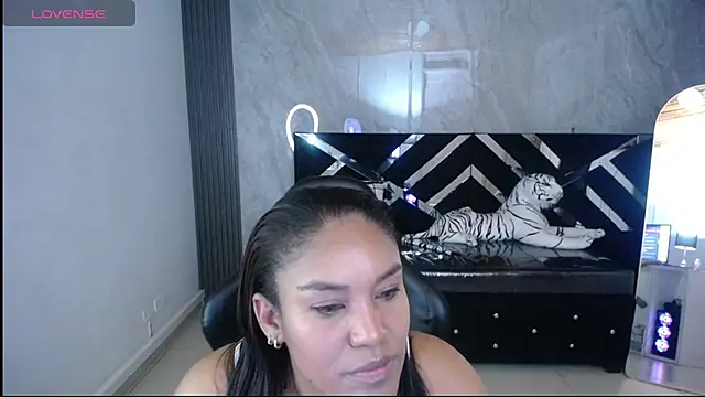 kamala a online show from 10, 10, 2025