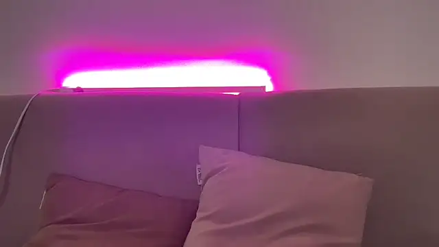 AlmaryKim online show from 13, 2, 2026