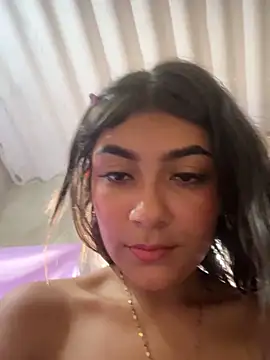 Sweed-virgin-pussy online show from 16, 11, 2025