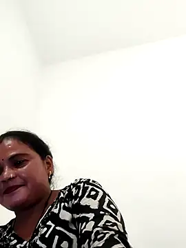 Monalisa22y online show from 23, 10, 2025