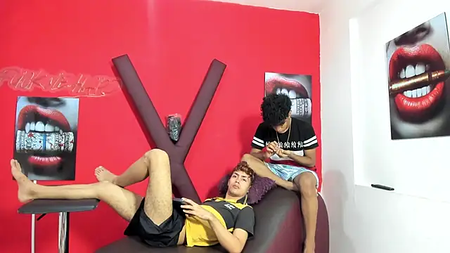 VERY HOT GUYS online show from 5, 4, 2026