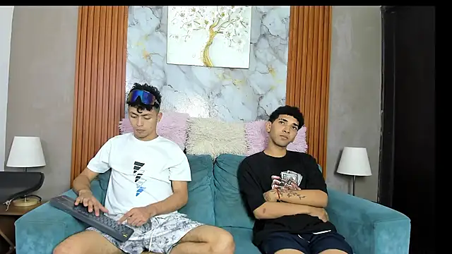 VERY HOT GUYS online show from 12, 6, 2026