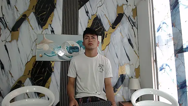 VERY HOT GUYS online show from 31, 7, 2026