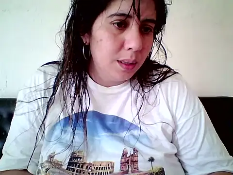 Snapshot of Benditofetiche chatting on 1, 8, 2026 Benditofetiche online show from 1, 8, 2026