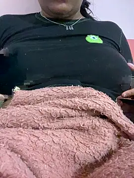 Snapshot of cariocabl chatting on 23, 10, 2025 cariocabl online show from 23, 10, 2025