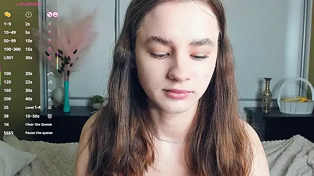 JinnyMcie online show from 4, 5, 2026