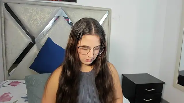 mia fox4 online show from 2, 11, 2025