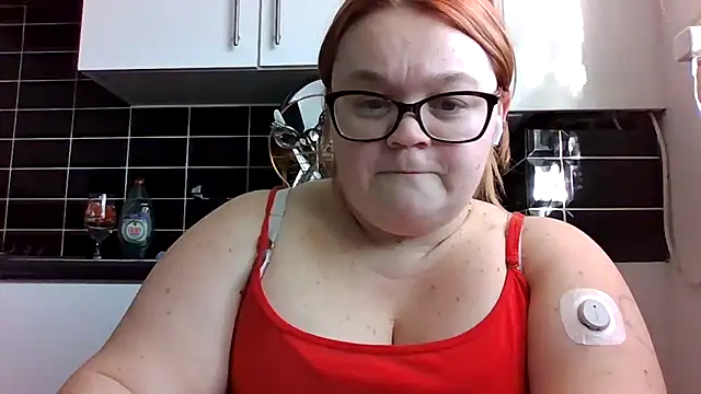 Curvy-AmyX online show from 6, 10, 2025