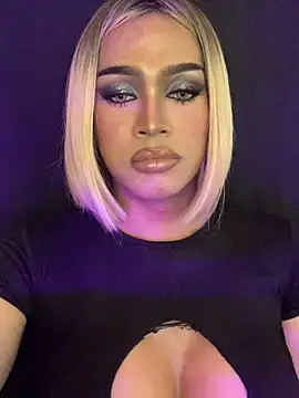 Snapshot of Kessey_Herera chatting on 14, 2, 2026 Kessey Herera online show from 14, 2, 2026