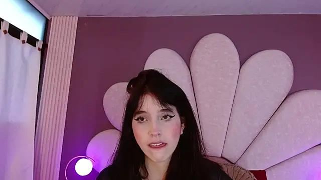 MeganR  online show from 4, 5, 2026