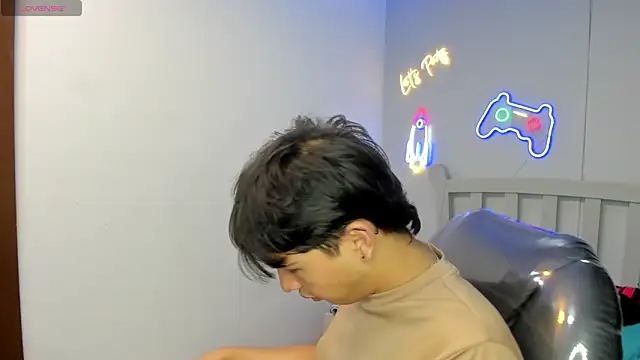 StiwenTwink online show from 5, 11, 2025