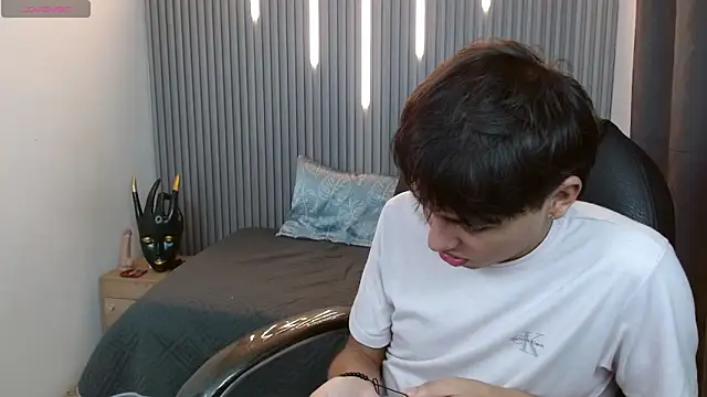 StiwenTwink online show from 18, 3, 2026