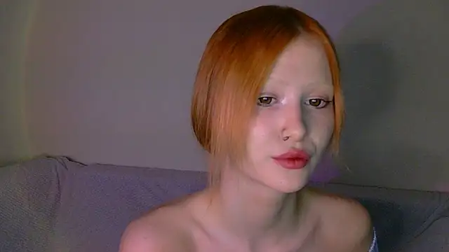 Nyra Thira online show from 25, 10, 2025