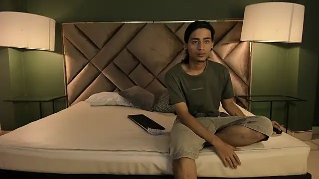 Dickie Dicking online show from 11, 11, 2025