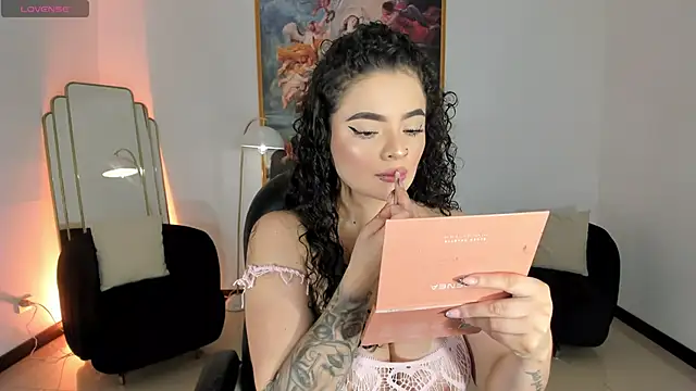 KylieJenkins online show from 3, 5, 2026