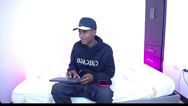 TITAN SEX333 online show from 3, 10, 2025