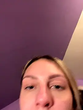 Snapshot of AmberLustXXX chatting on 27, 10, 2025 AmberLustXXX online show from 27, 10, 2025