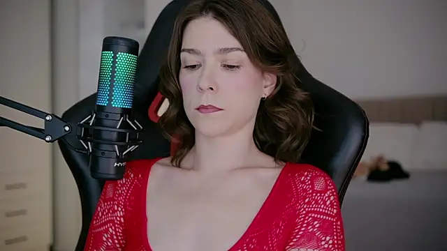 Snapshot of WowHelloAlice chatting on 21, 2, 2026 WowHelloAlice online show from 21, 2, 2026