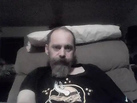 Snapshot of crazyheratic8 chatting on 18, 12, 2025 crazyheratic8 online show from 18, 12, 2025