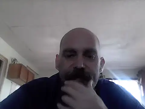 Snapshot of crazyheratic8 chatting on 7, 1, 2026 crazyheratic8 online show from 7, 1, 2026