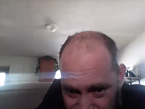 Snapshot of crazyheratic8 chatting on 7, 2, 2026 crazyheratic8 online show from 7, 2, 2026