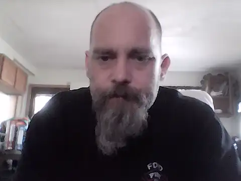 Snapshot of crazyheratic8 chatting on 7, 3, 2026 crazyheratic8 online show from 7, 3, 2026