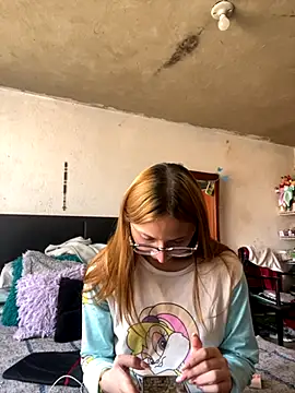 imariahot online show from 9, 10, 2025