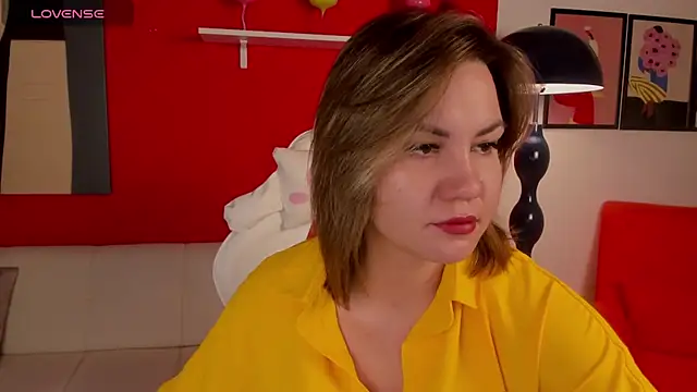 Snapshot of AriaEven chatting on 28, 11, 2025 AriaEven online show from 28, 11, 2025