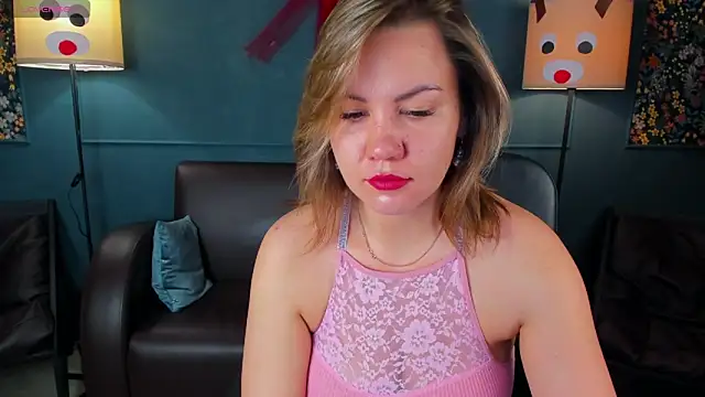 Snapshot of AriaEven chatting on 12, 1, 2026 AriaEven online show from 12, 1, 2026