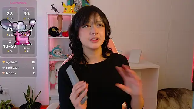 Sallie Doll online show from 21, 10, 2025