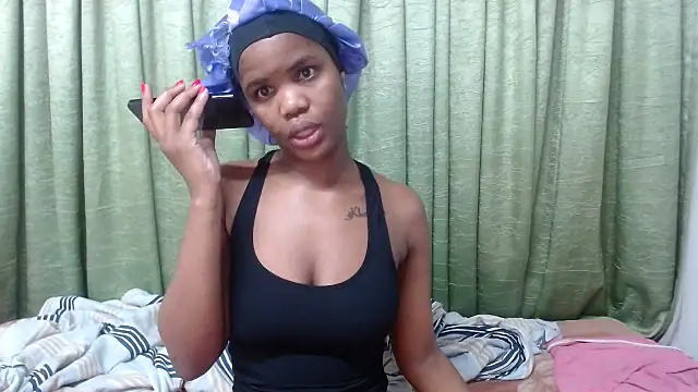 Snapshot of NaturalSlender6 chatting on 11, 10, 2025 NaturalSlender6 online show from 11, 10, 2025