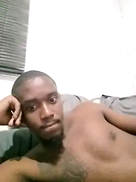 Snapshot of Thabisomgaga1 chatting on 13, 1, 2026 Thabisomgaga1 online show from 13, 1, 2026