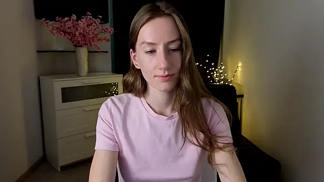 Snapshot of GoldenRose_ chatting on 25, 2, 2026 GoldenRose online show from 25, 2, 2026