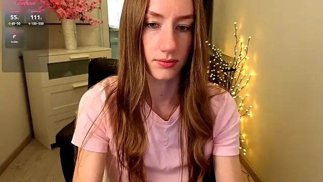 Snapshot of GoldenRose_ chatting on 4, 6, 2026 GoldenRose online show from 4, 6, 2026