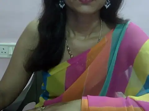 Laila Cute online show from 17, 5, 2026