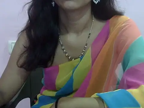 Laila Cute online show from 18, 5, 2026