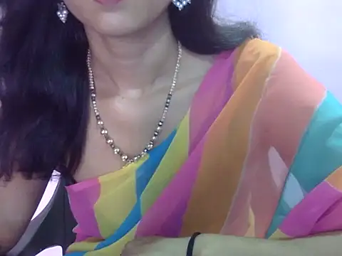 Laila Cute online show from 18, 5, 2026