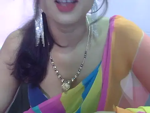 Laila Cute online show from 31, 5, 2026