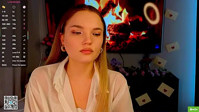 JulieLupo online show from 18, 2, 2026